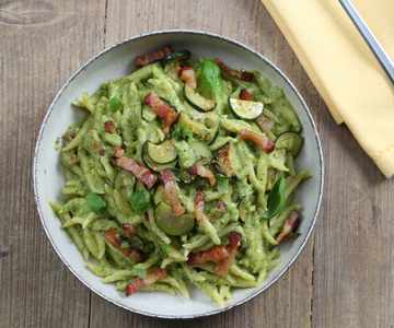 Trofie met courgettecrème en pancetta