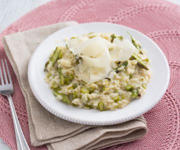 Risotto met groene asperges en raspadura