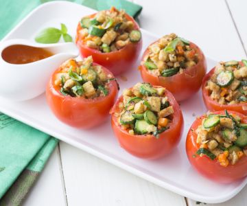 Gevulde tomaten met panzanella