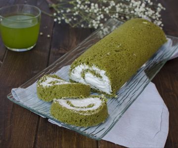 Matcha-rolcake