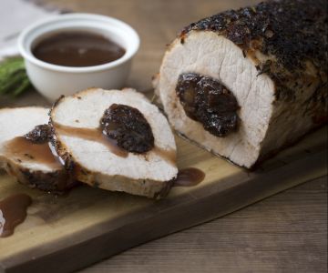 Varkensgebraad met pruimen