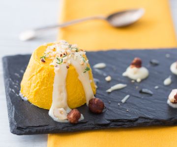 Mini pompoenbavaroisjes met Parmezaanse saus