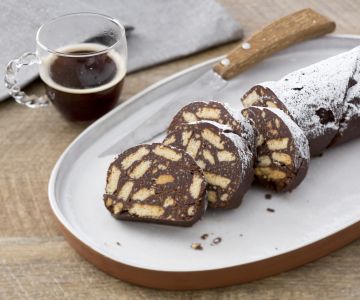 Chocoladesalami met koffie