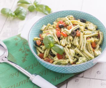 Koude pasta met pesto zonder knoflook