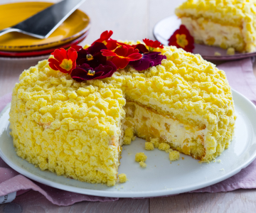 Mimosa-taart met ananas
