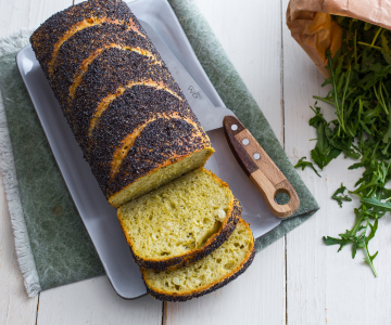 Hartige panbrioche met rucola en aardappelen