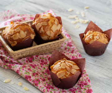 Muffins met ricotta en citroen