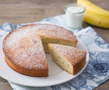Bananencake met yoghurt