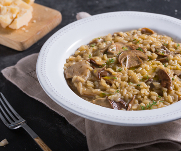 Risotto met gedroogde paddenstoelen