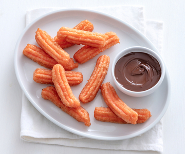 Red velvet-churros