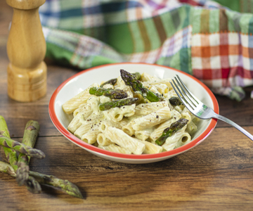 Pasta met ricotta en asperges