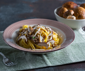 Tagliatelle met sepia en champignons