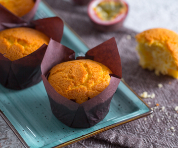 Yoghurtmuffins met mango en maracuja