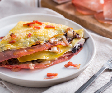 Crêpes met speck, radicchio en fontina