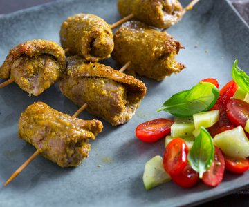 Spiesjes met pistacherolletjes