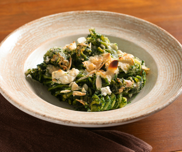 Pasta uit de oven met spinazie en ricotta