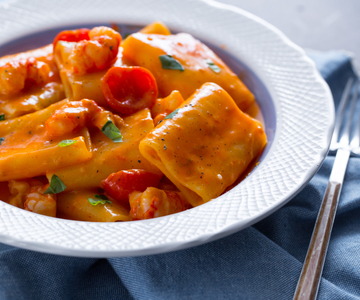 Paccheri met provola en garnalen