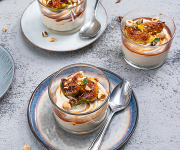 Mousse met vijgen en gedroogde vruchten