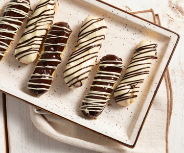 Eclairs met room en chocolade