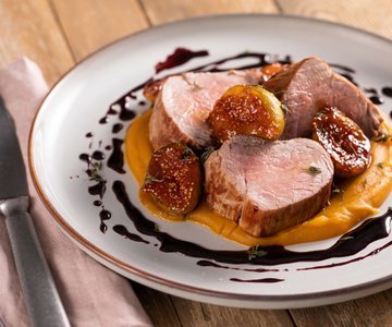 Varkenshaas met pompoen en vijgen
