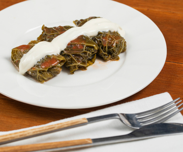 sarmale (Roemeense gevulde koolrolletjes)