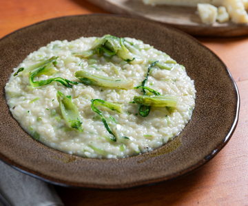 Risotto met pecorino en puntarelle