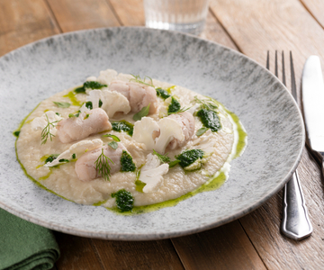 Tongrolletjes met bloemkoolcrème