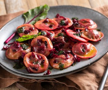 Ravioli met rode biet