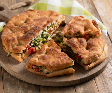 Gefrituurde pizza met escarole