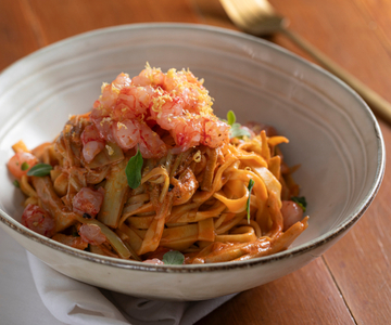 Fettuccine met artisjokken en garnalen
