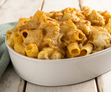 Vegan pasta uit de oven met bloemkool