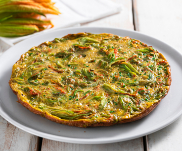Frittata met courgettebloemen