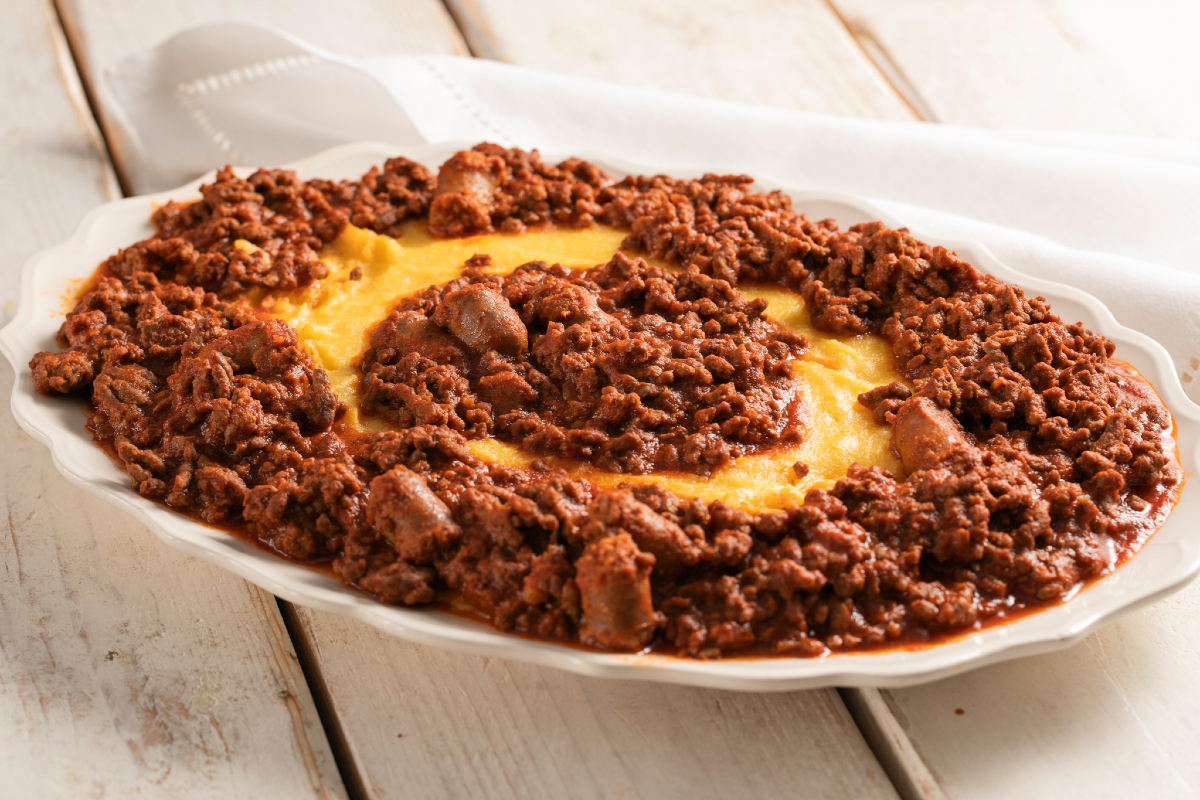 Polenta met bruscitt in tomatensaus