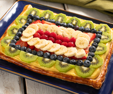 Bladerdeegtaart met fruit