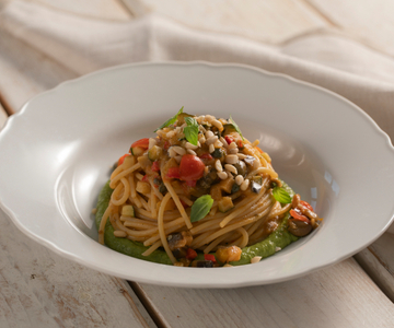 Spaghetti met zomerse caponata