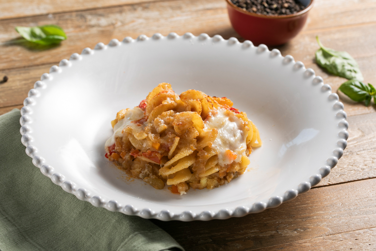 Pasta uit de oven met groenteragù