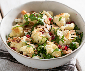 Salade met geroosterde bloemkool