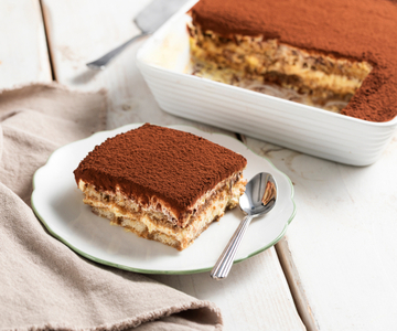 Tiramisu met room